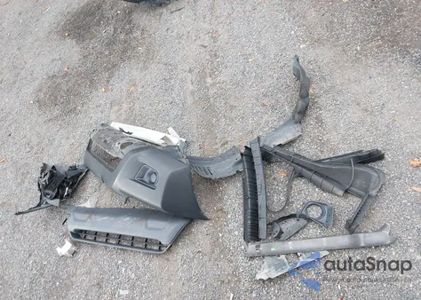 2015 Toyota Tacoma from USA, damaged, VIN 5TFTX4CN4FX049032